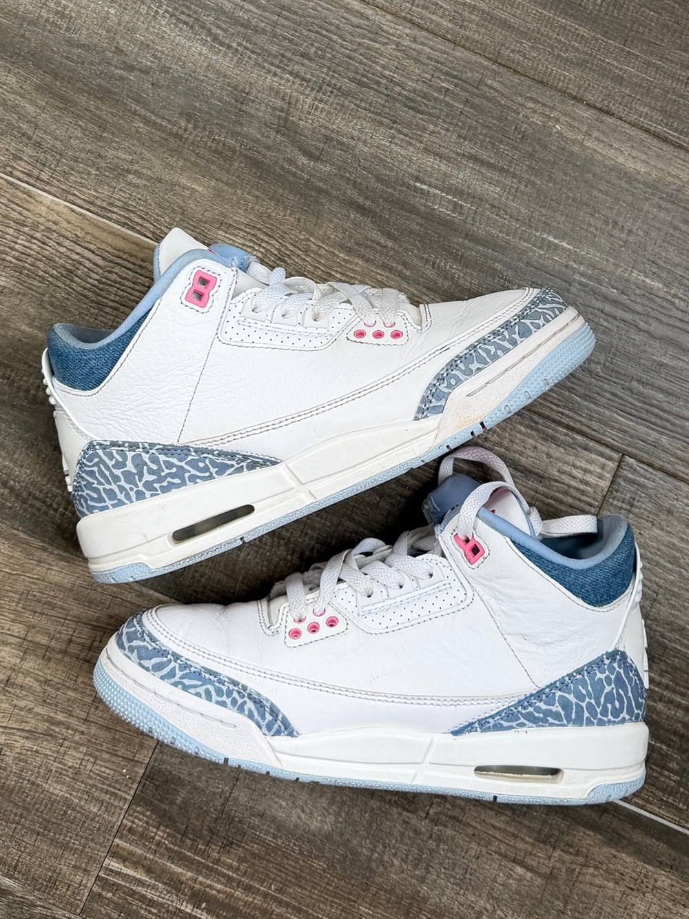 Jordan 3 retro white cobalt bliss 4.5 y